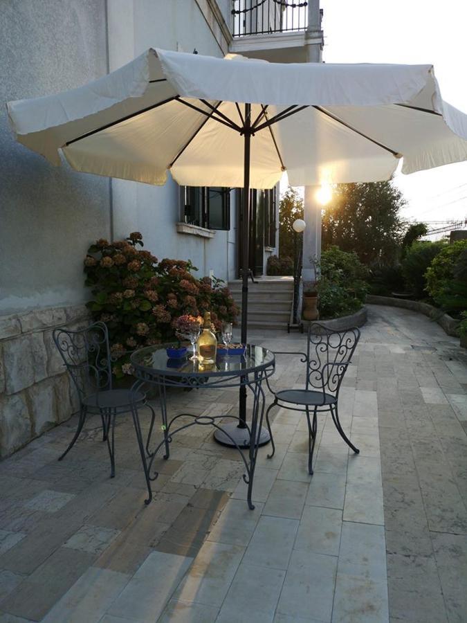 B&B Villa Maria Giovinazzo Eksteriør bilde